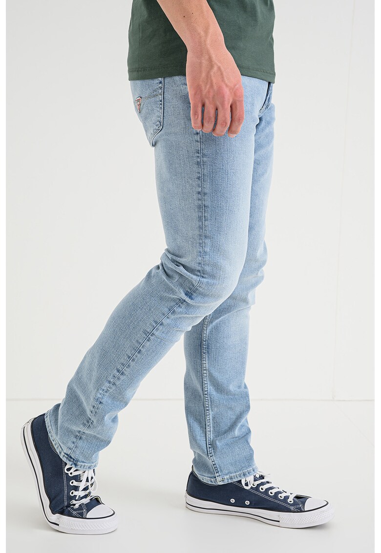 Blugi slim fit cu croiala conica Finley - Albastru deschis