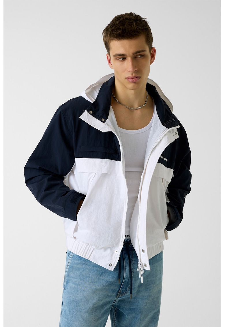 Jacheta cu model in doua tonuri si gluga - Alb/Albastru ultramarin