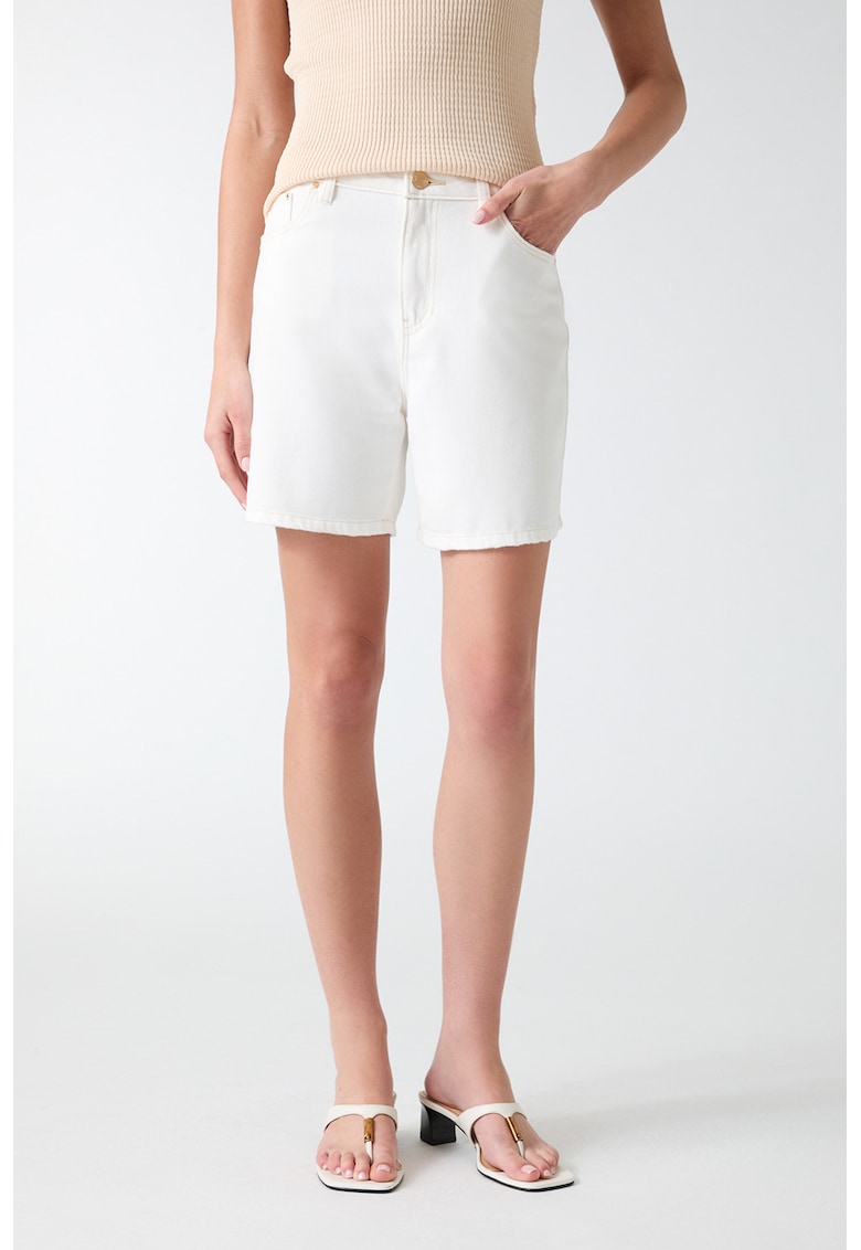 Blugi scurti relaxed fit din amestec de lyocell - Alb