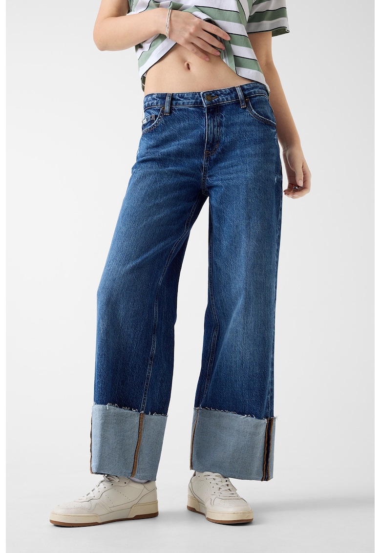 Blugi cu croiala ampla - talie joasa si terminatie rulata - Bleumarin