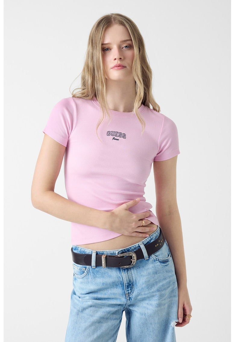 Tricou slim fit cu decolteu la baza gatului - Roz