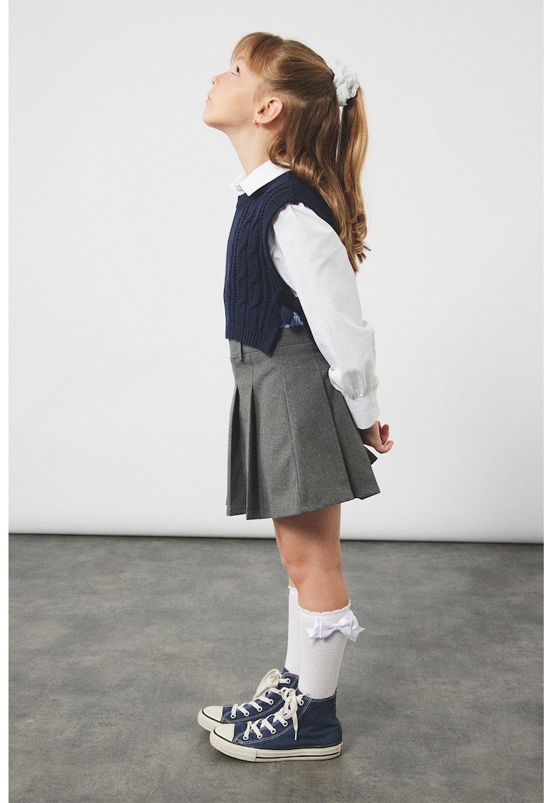 Vesta tricotata cu model torsade - Bleumarin