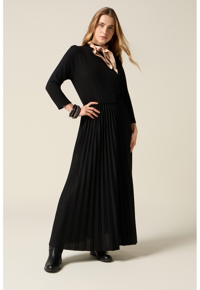 Rochie lunga evazata