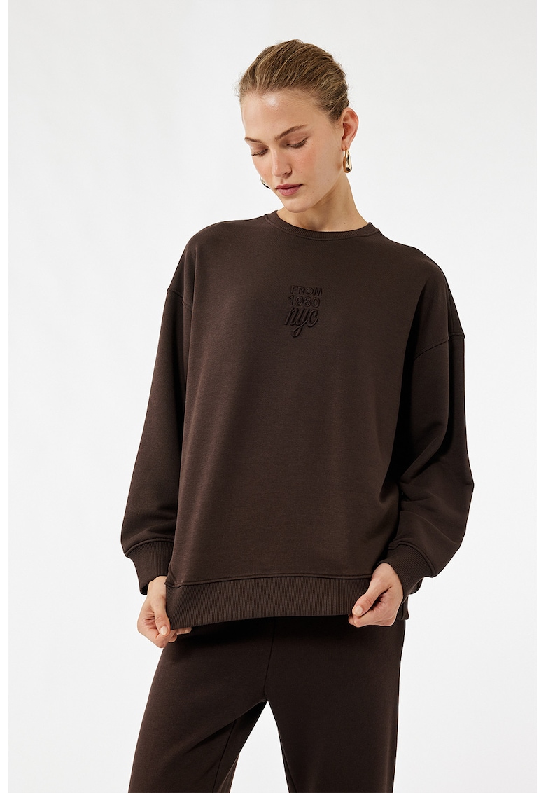 Bluza de trening cu croiala lejera si decolteu la baza gatului - Maro inchis