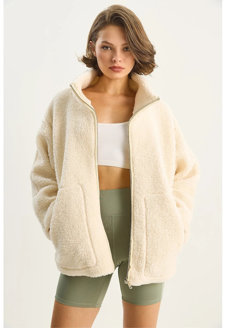 Geaca de plus supradimensionata crem - cu buzunare - textil - One Size