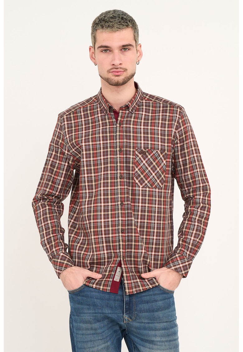 Camasa in caarouri cu buzunar aplicat pe piept - Maro