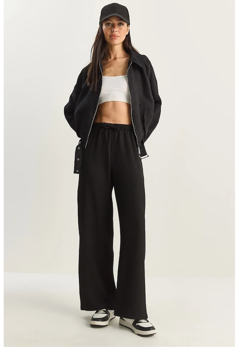 Pantaloni dama Negru