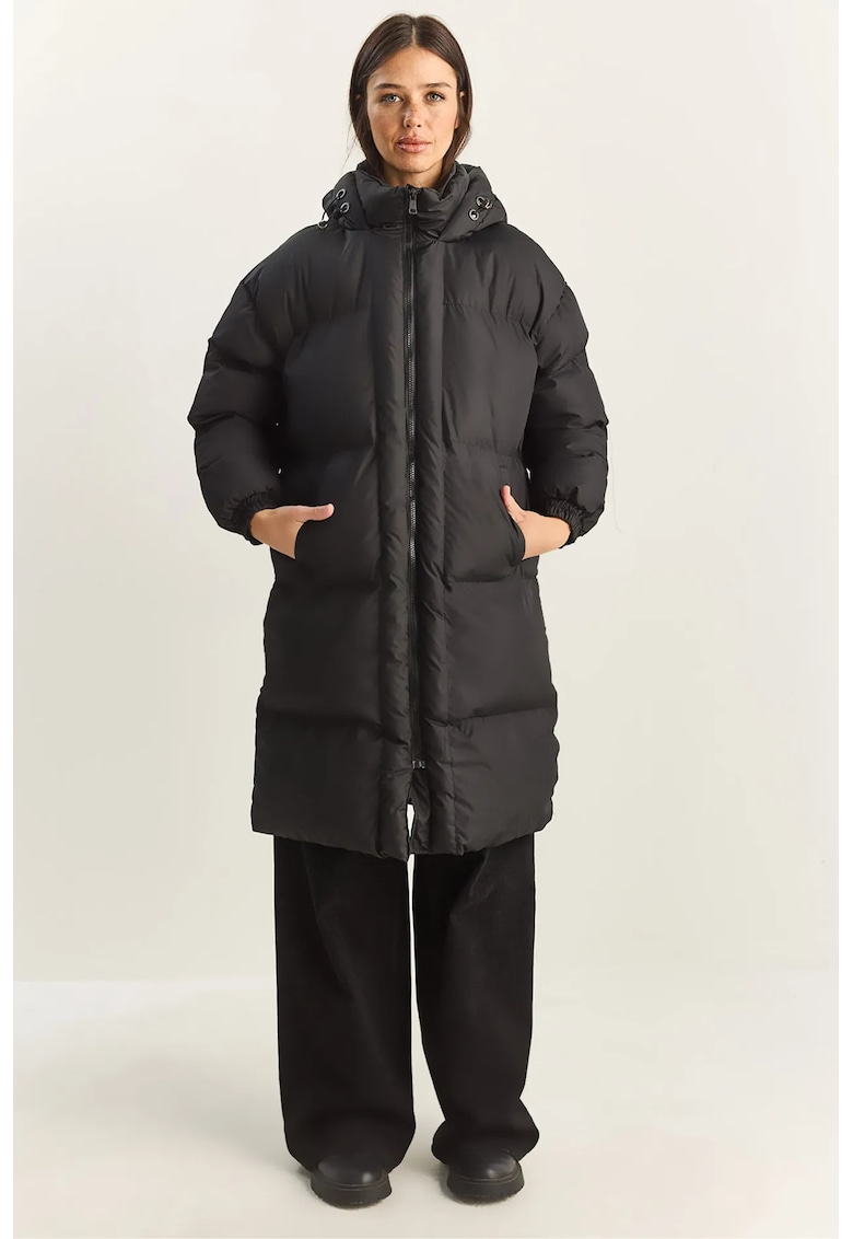 Geaca matlasata cu gluga - neagra - textil - cu buzunare