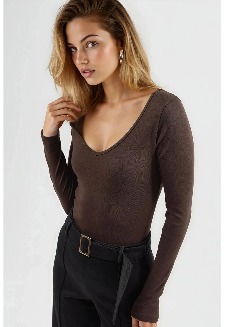 Bluza dama mulata - decolteu in V - maneca lunga - maro mocha - jerseu