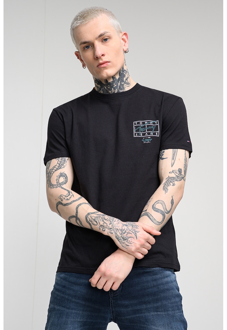 Tricou cu imprimeu si decolteu la baza gatului - Negru