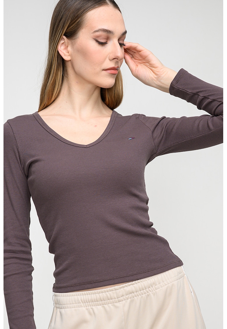 Bluza slim fit striata cu decolteu in V - Maro taupe