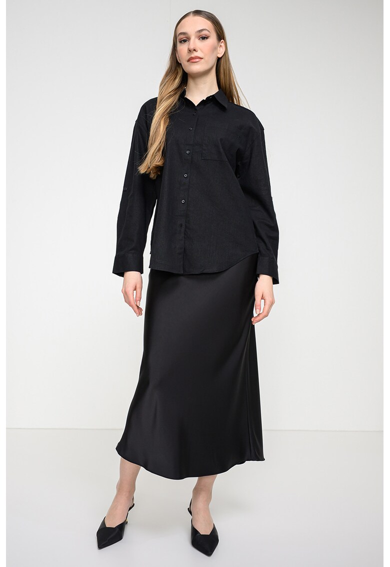 Camasa din amestec de in cu buzunar pe piept - Negru
