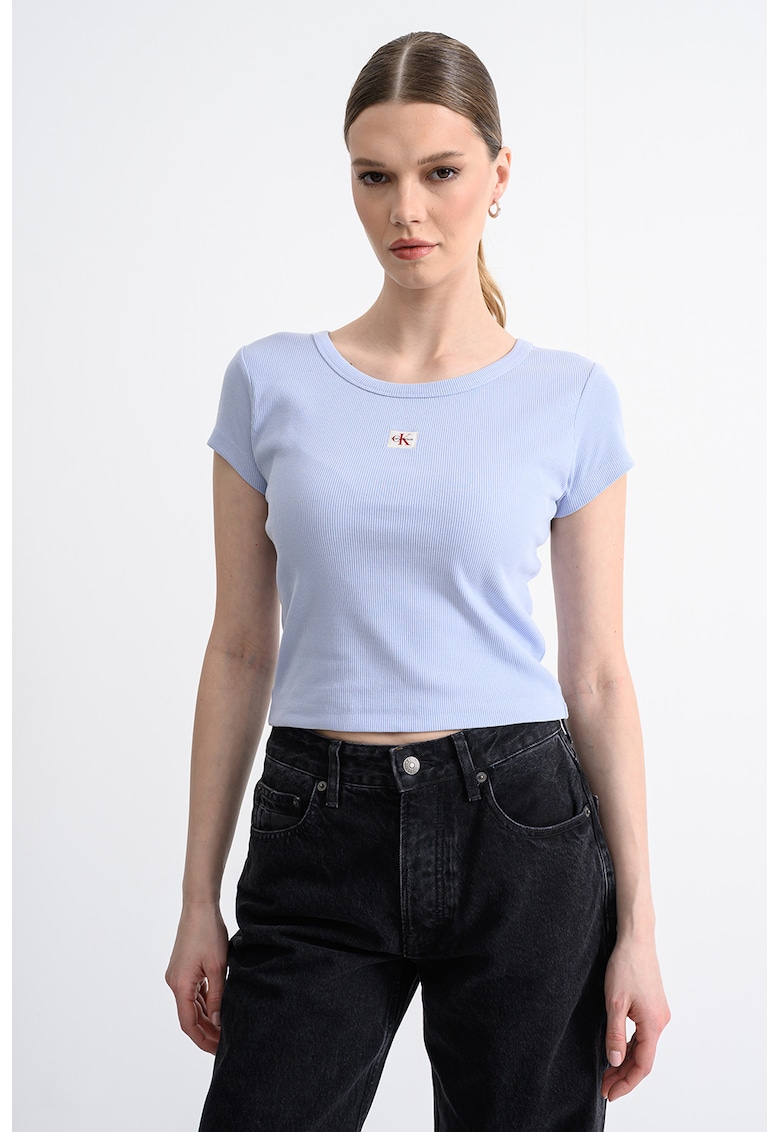 Tricou crop cu croiala slim fit - Albastru deschis