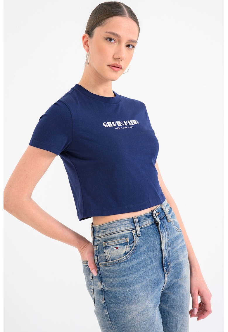 Tricou crop de bumbac cu imprimeu logo - Albastru indigo