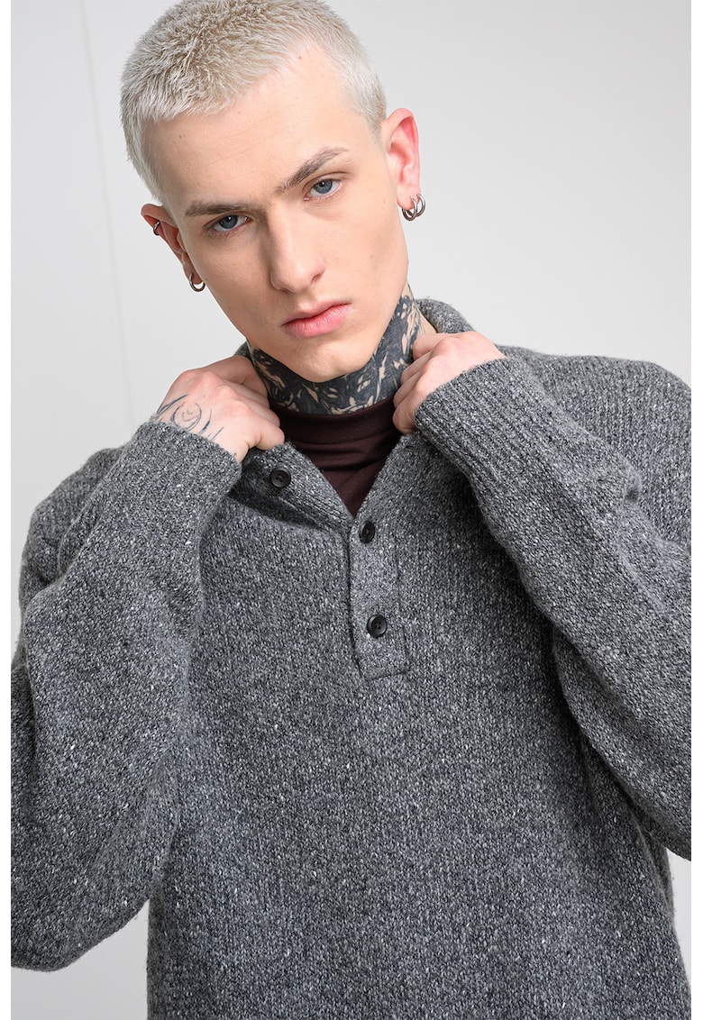 Pulover din amestec de lana cu fenta cu nasturi - Gri melange