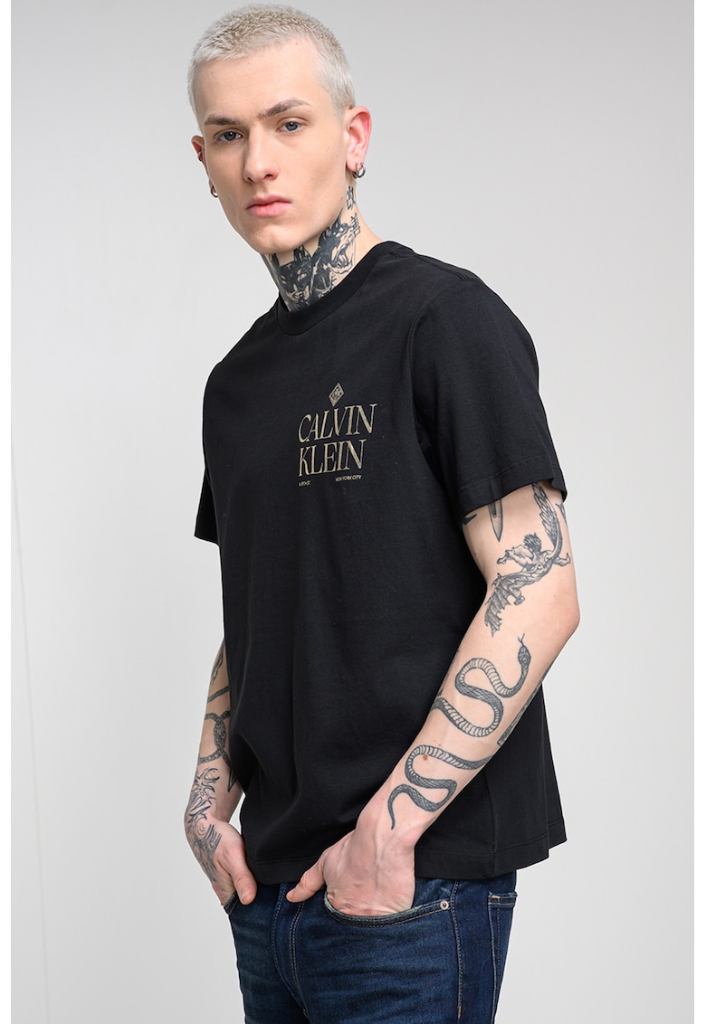 Tricou de bumbac cu decolteu la baza gatului si logo - Auriu/Negru