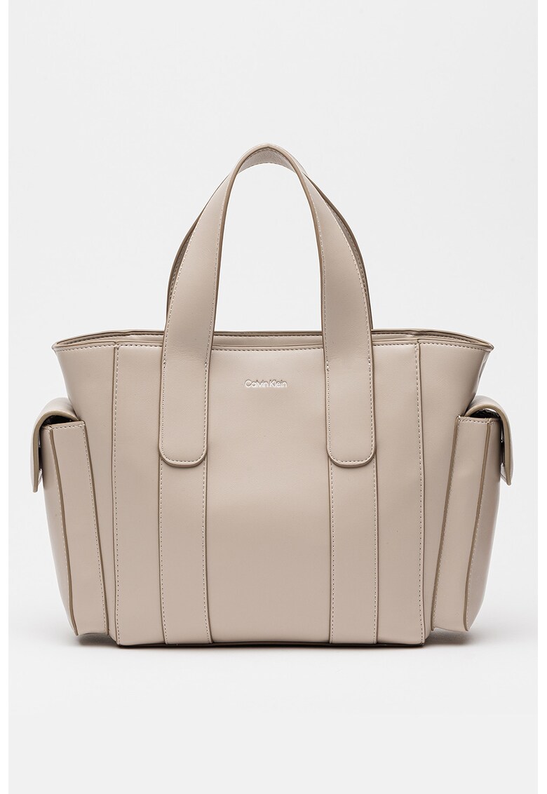 Geanta din piele ecologica cu bareta de uamr detasabila cu logo - Maro taupe deschis