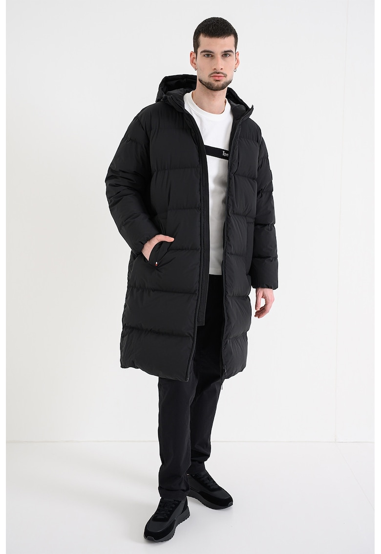 Geaca lunga cu umplutura de puf si gluga - Negru