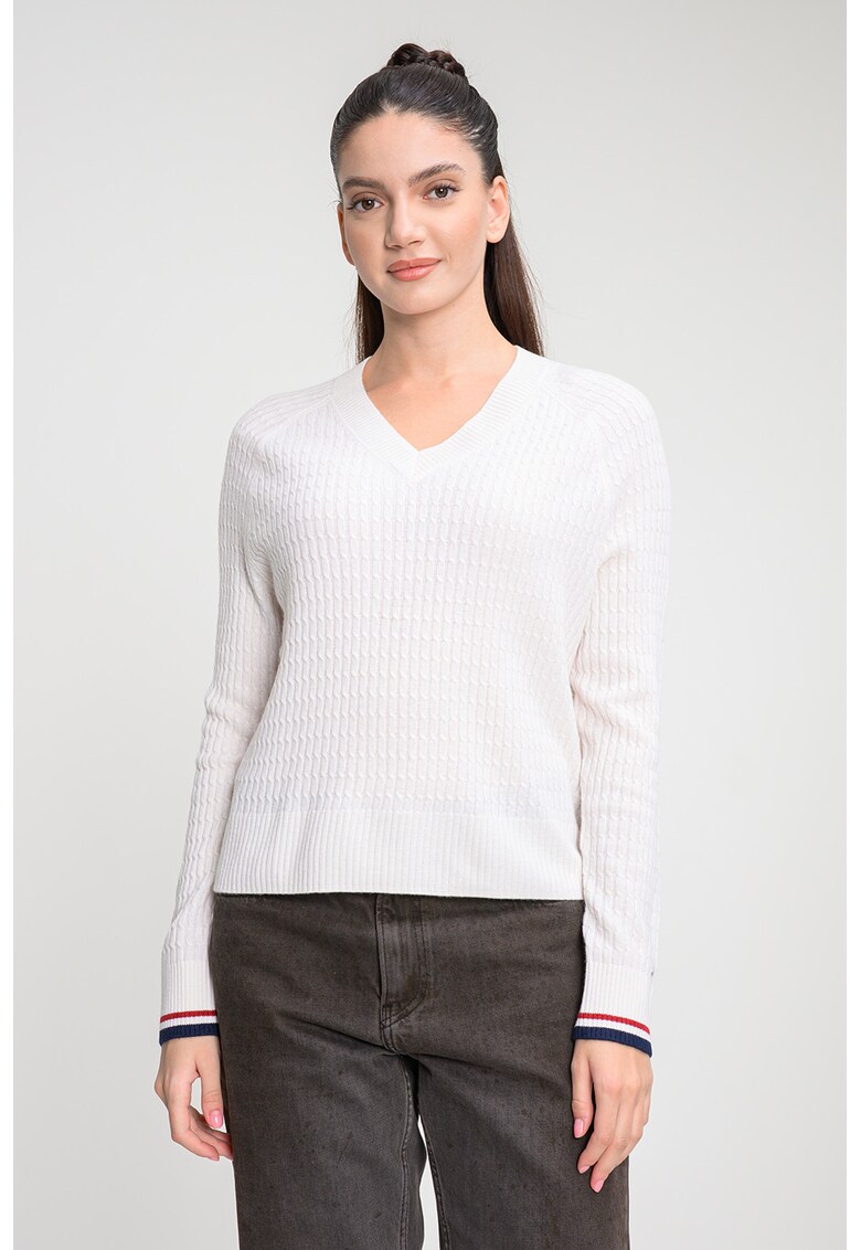 Pulover striat cu decolteu in V - Alb murdar