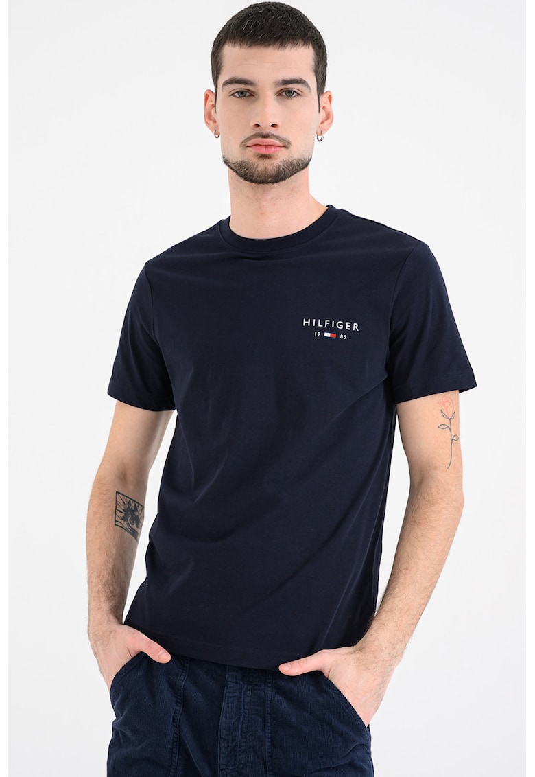 Tricou cu decolteu la baza gatului si imprimeu logo - Bleumarin
