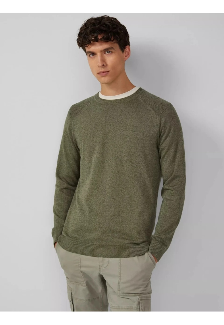 Pulover tricotat barbati cu guler rotund si maneci raglan - Verde inchis