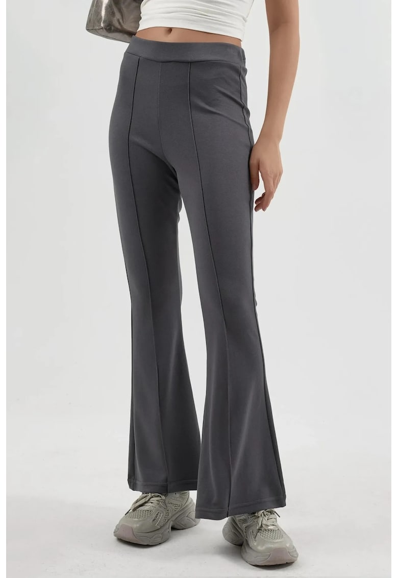 Pantaloni dama - evazati - gri - Gri