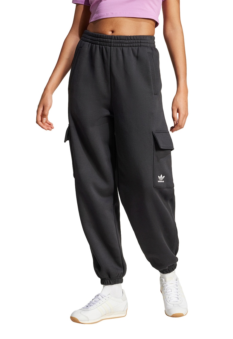 Pantaloni regular fit cargo de trening Essentials - Negru
