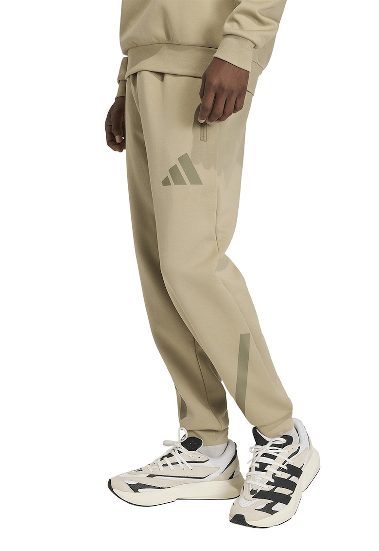 Pantaloni de trening relaxed fit cu snur Z.N.E. - Bej/Maro camel
