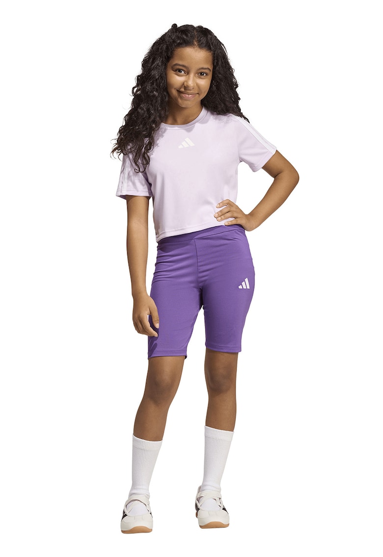 Set de tricou crop cu logo si colanti scurti