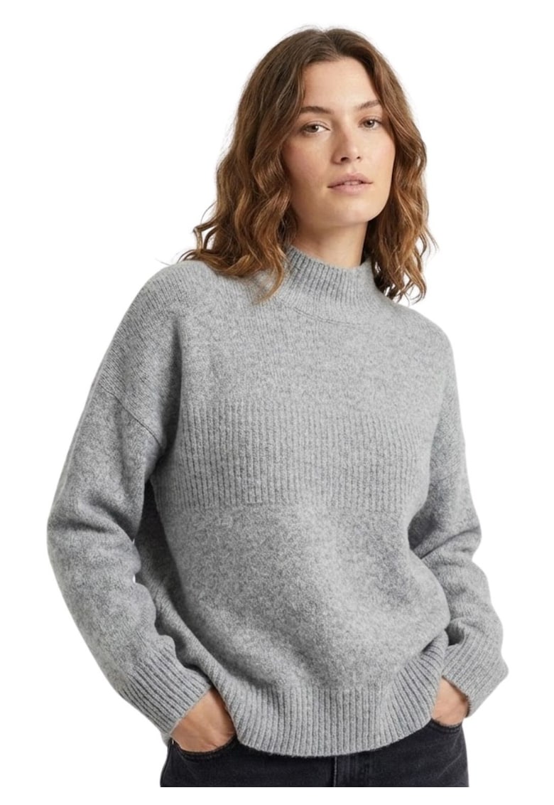 Pulover cu lana si guler scurt -