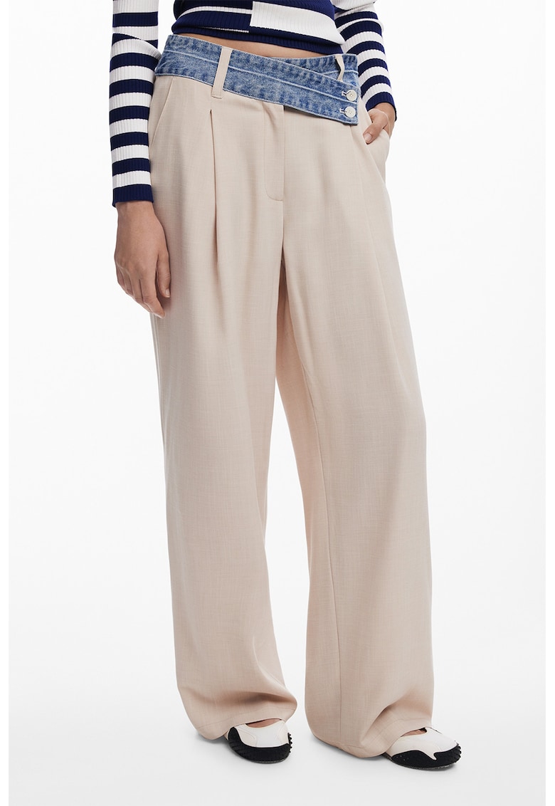 Pantaloni cu croiala ampla si inchidere asimetrica - Alb fildes