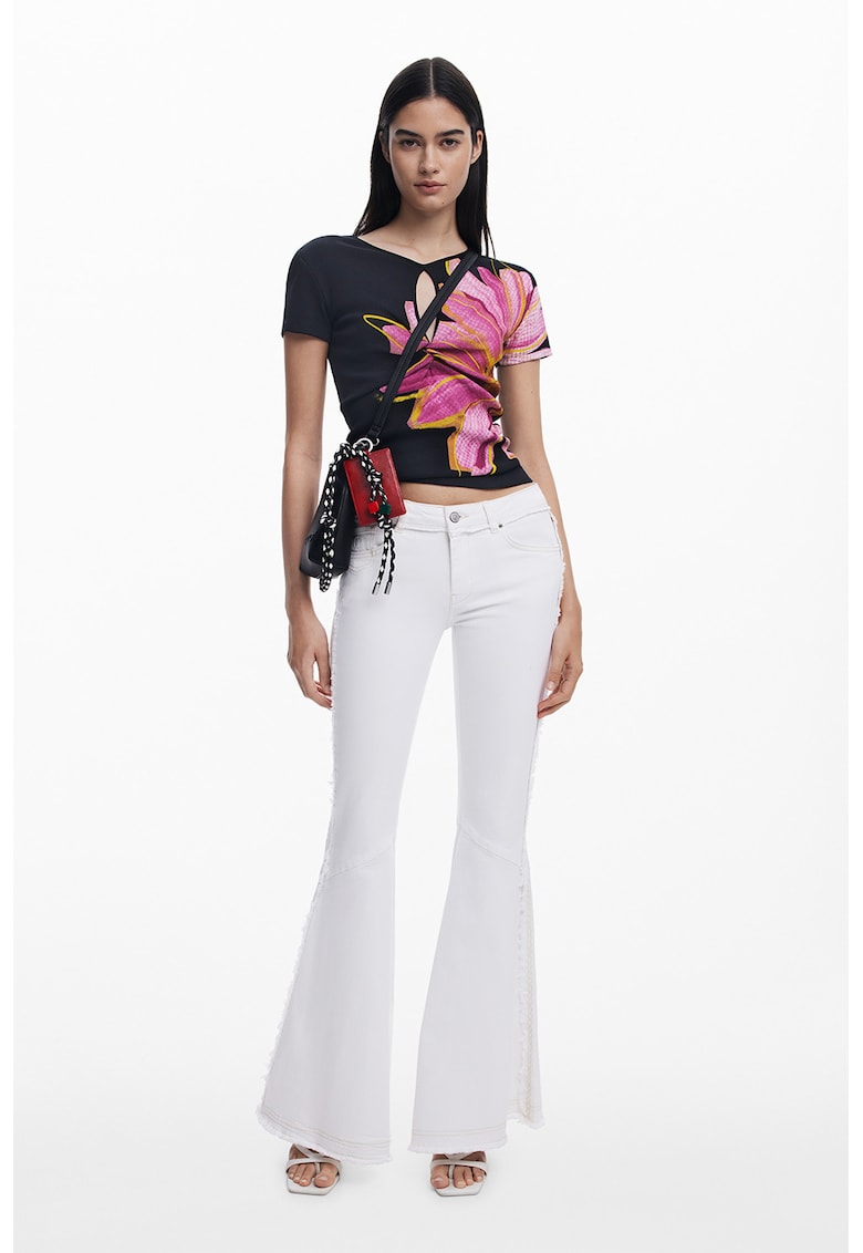 Tricou slim fit cu decolteu in V - Negru/Roz