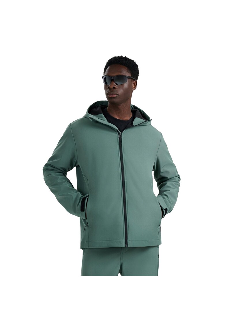 Jacheta softshell barbati rezistenta la vant - membrana 5000 - verde - poliester - cu gluga
