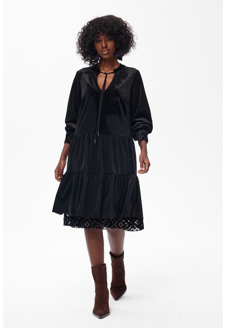 Rochie catifelata evazata Mosca
