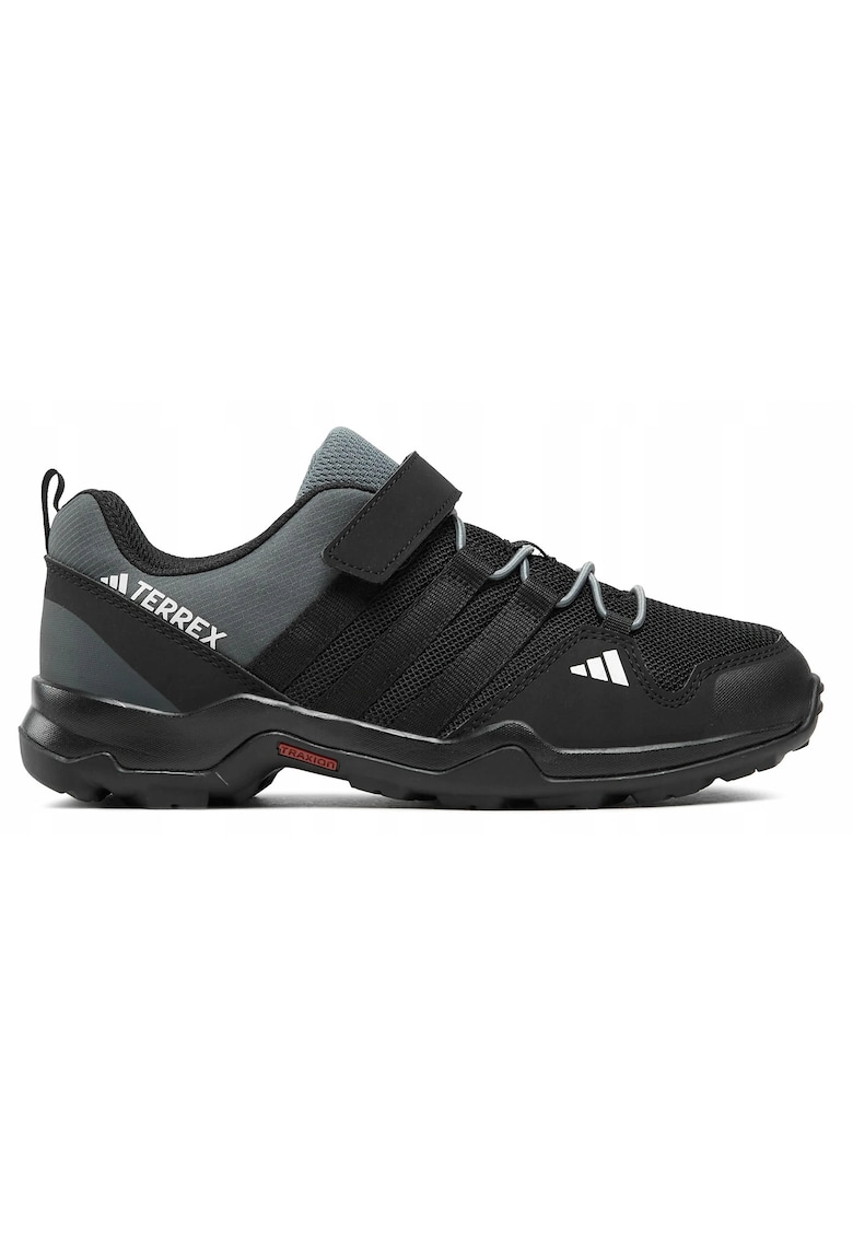 adidas Terrex AX2R ниски обувки