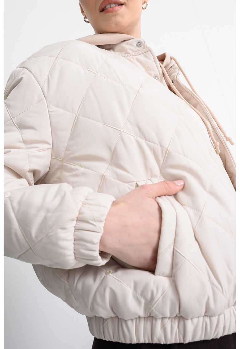 Jacheta matlasata cu buzunare laterale - Crem