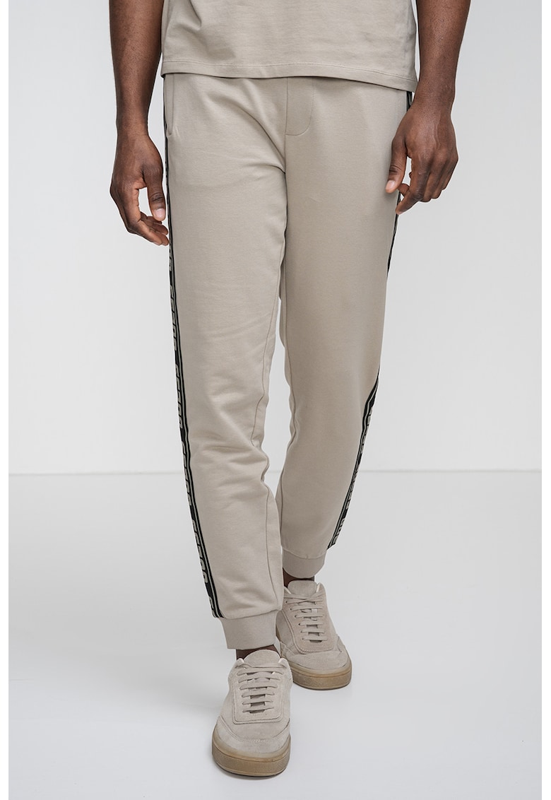 Pantaloni de trening cu benzi logo laterale si snur - Grej