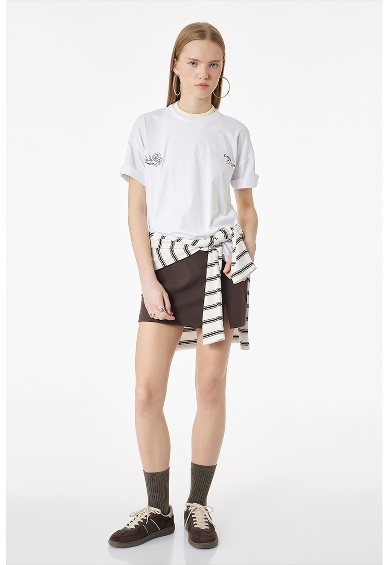 Tricou supradimensionat cu broderie - Alb/Maro inchis
