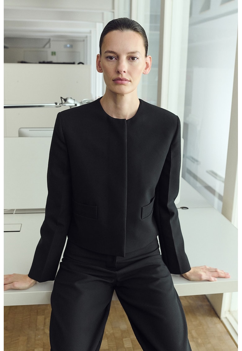 Sacou crop cu decolteu la baza gatului - Negru