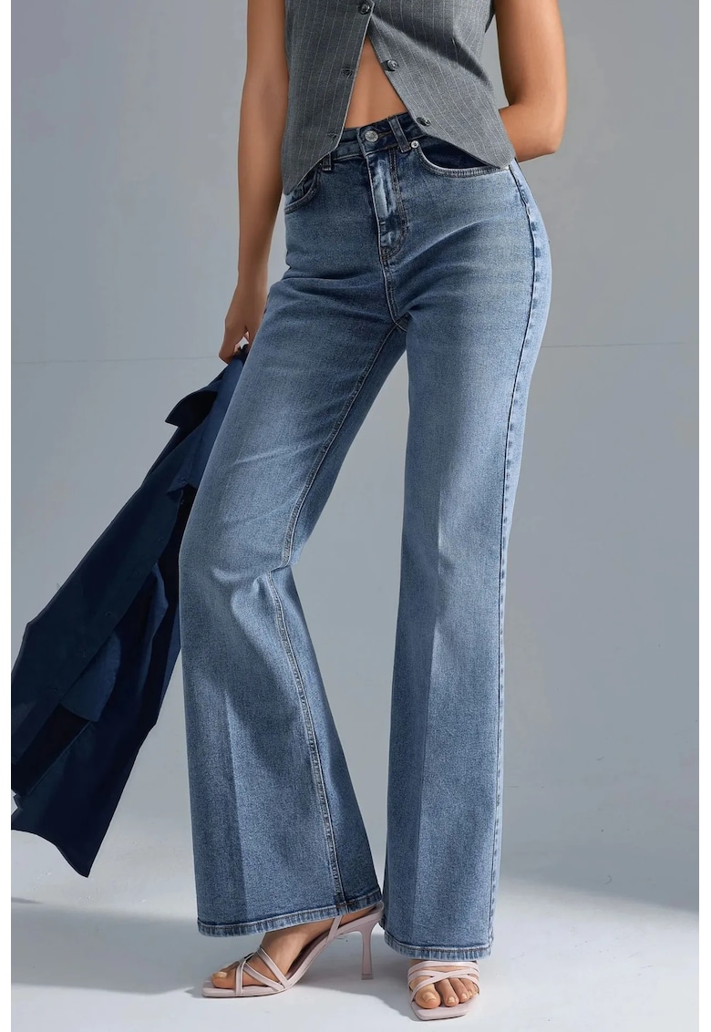 Blugi dama - evazati - talie inalta - albastru deschis - denim