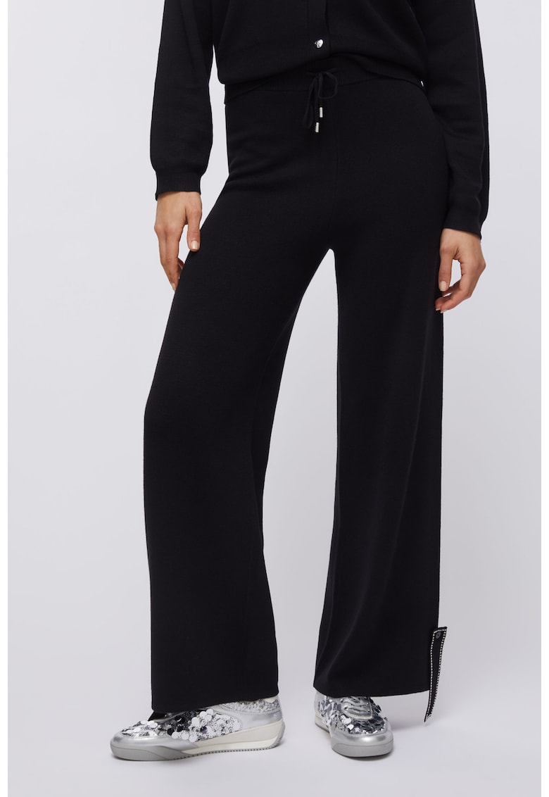 Pantaloni tricotati fin cu snur - Negru