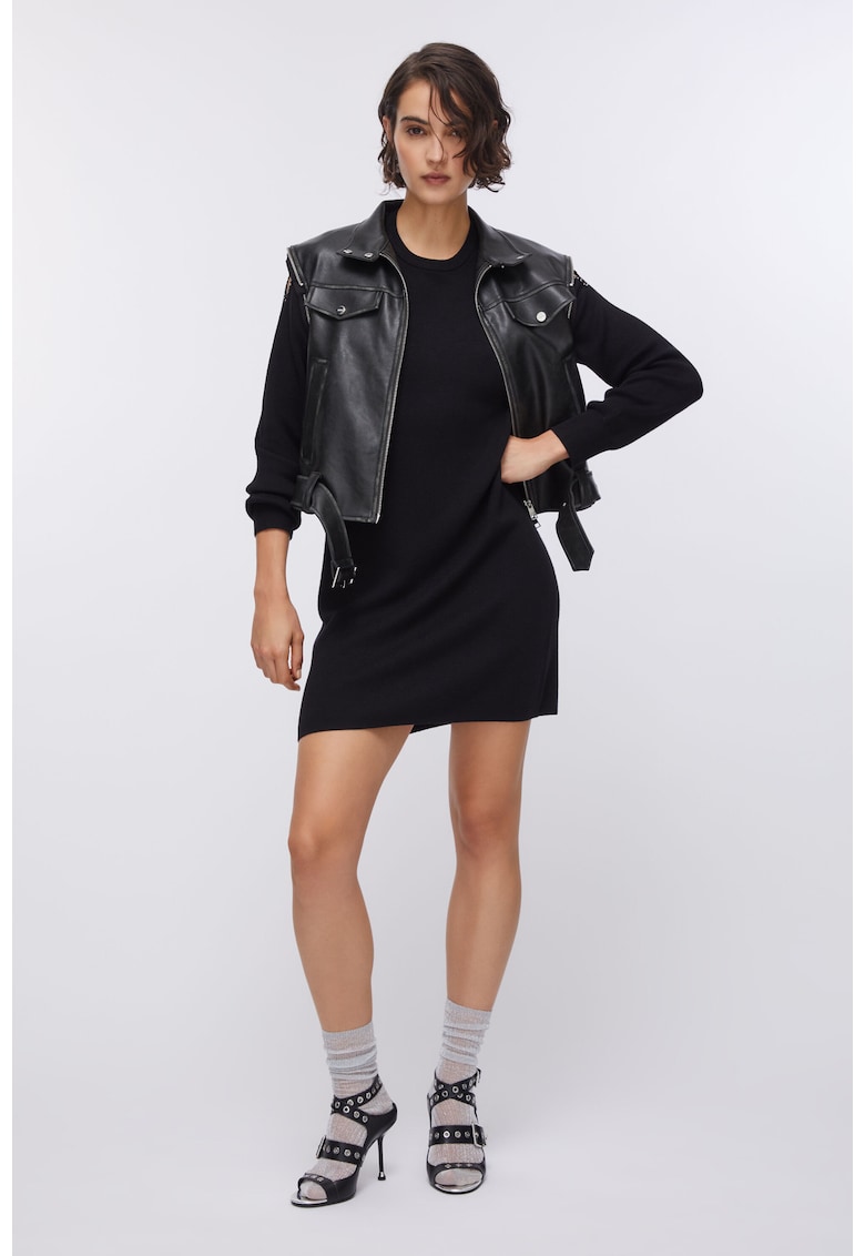 Rochie-pulover cu o curea cu logo - Negru