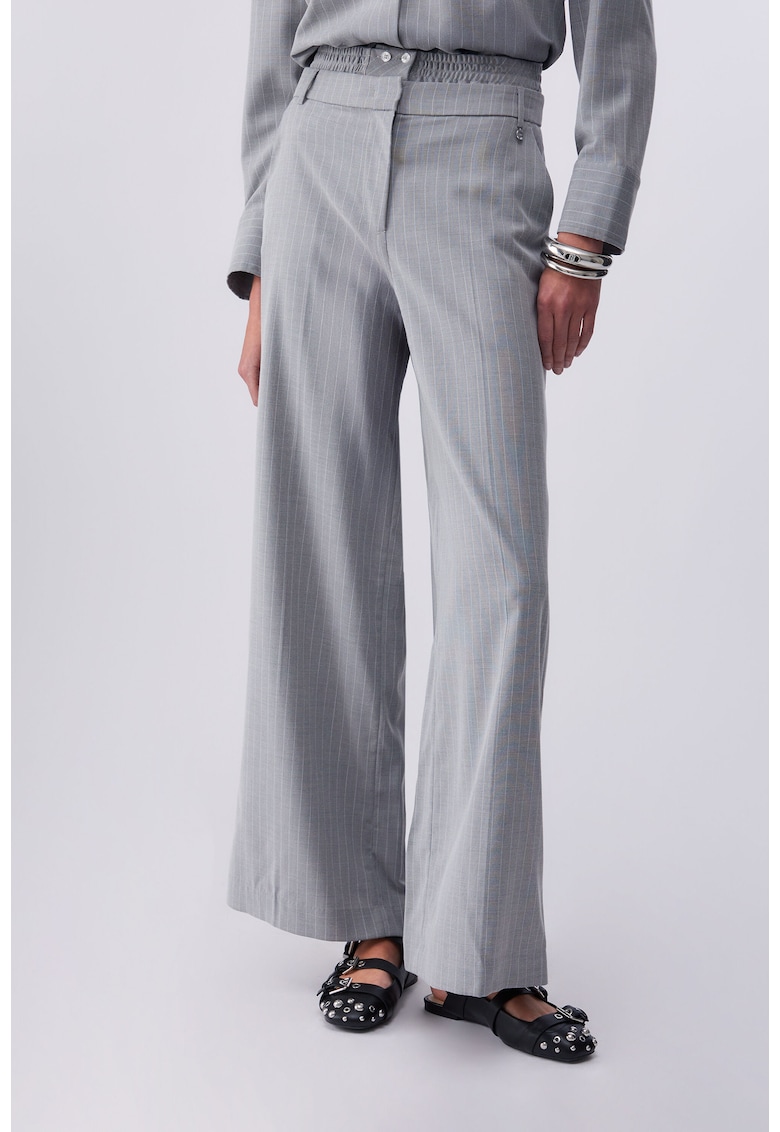 Pantaloni ampli cu dungi si talie inalta - Gri