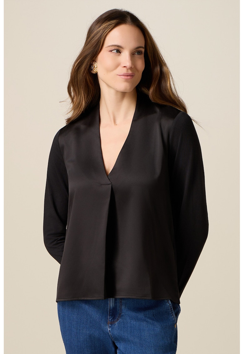 Bluza lejera cu decolteu in V - Negru