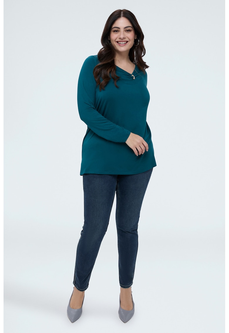 Bluza cu decolteu in V si detaliu cu fronseu - Albastru petrol