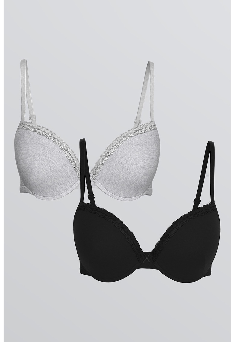 Set de sutiene cu garnitura de dantela - 2 piese