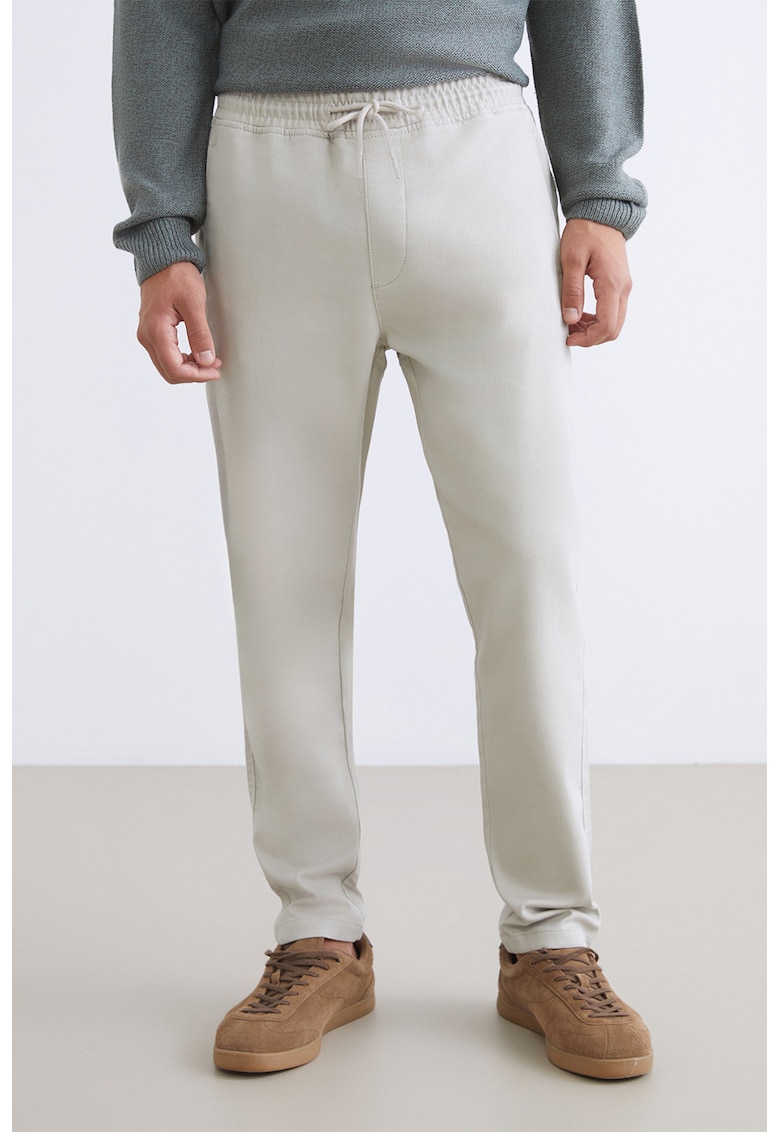 Pantaloni de trening cu snururi si model uni - Crem