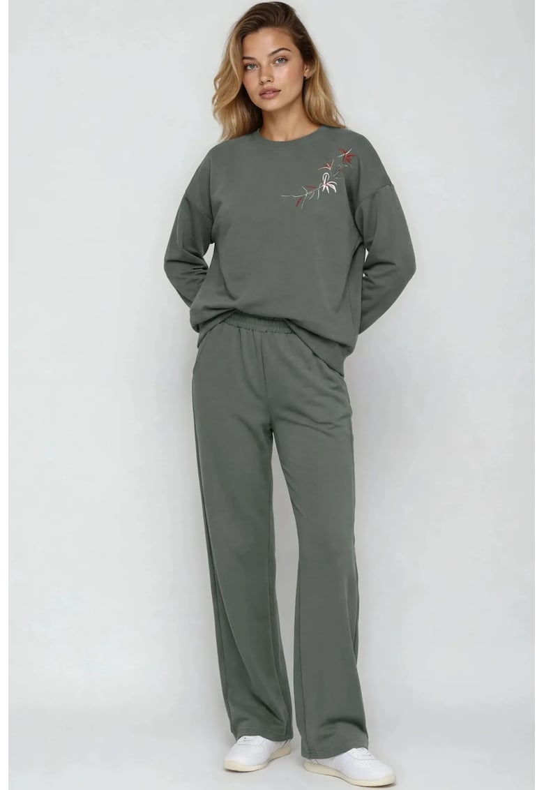 Compleu dama - set doua piese - bluza cu guler rotund brodat si pantaloni cu picioare largi - verde khaki -