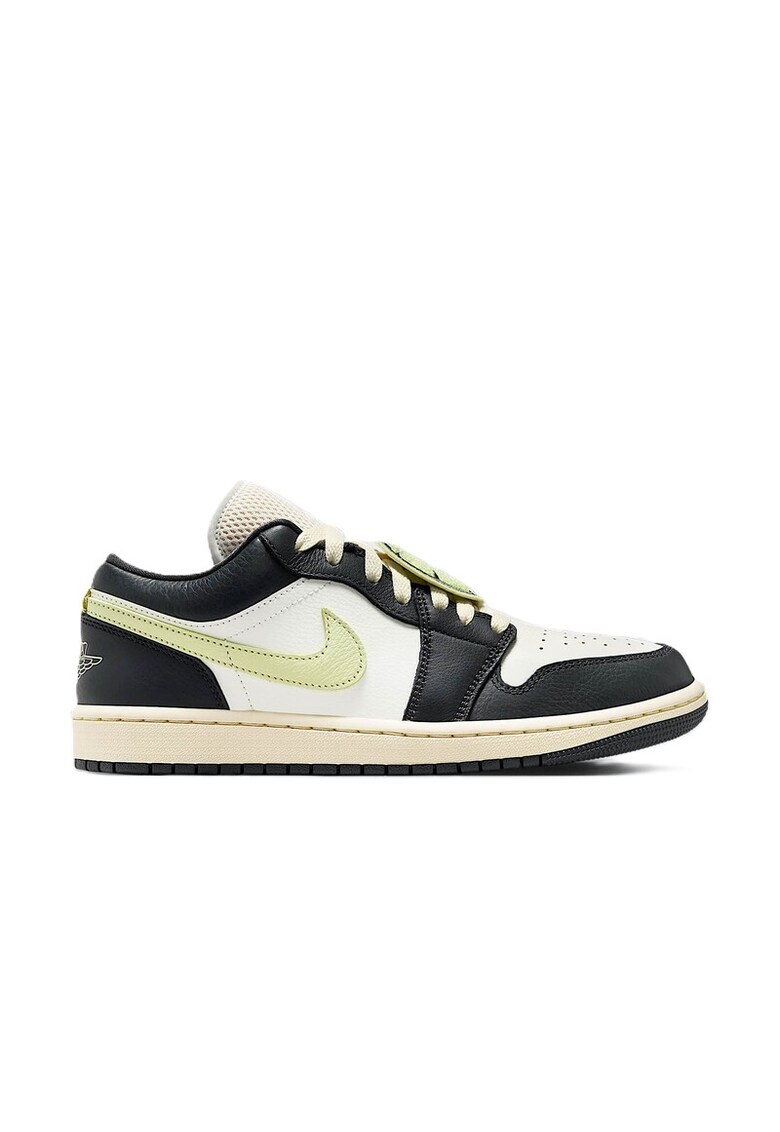 Pantofi sport WMNS AIR JORDAN 1 LOW SE V2-HQ3009-003