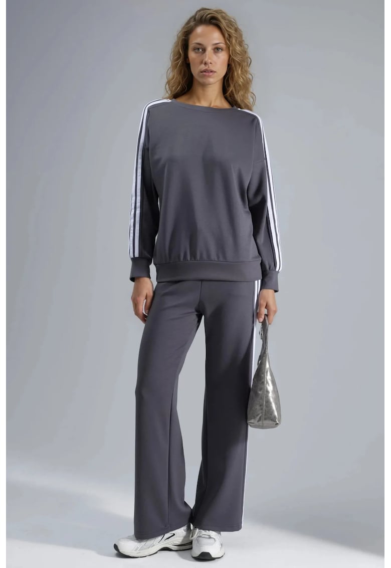 Set din doua piese - bluza cu maneca lunga si pantaloni drepti - gri - jerseu